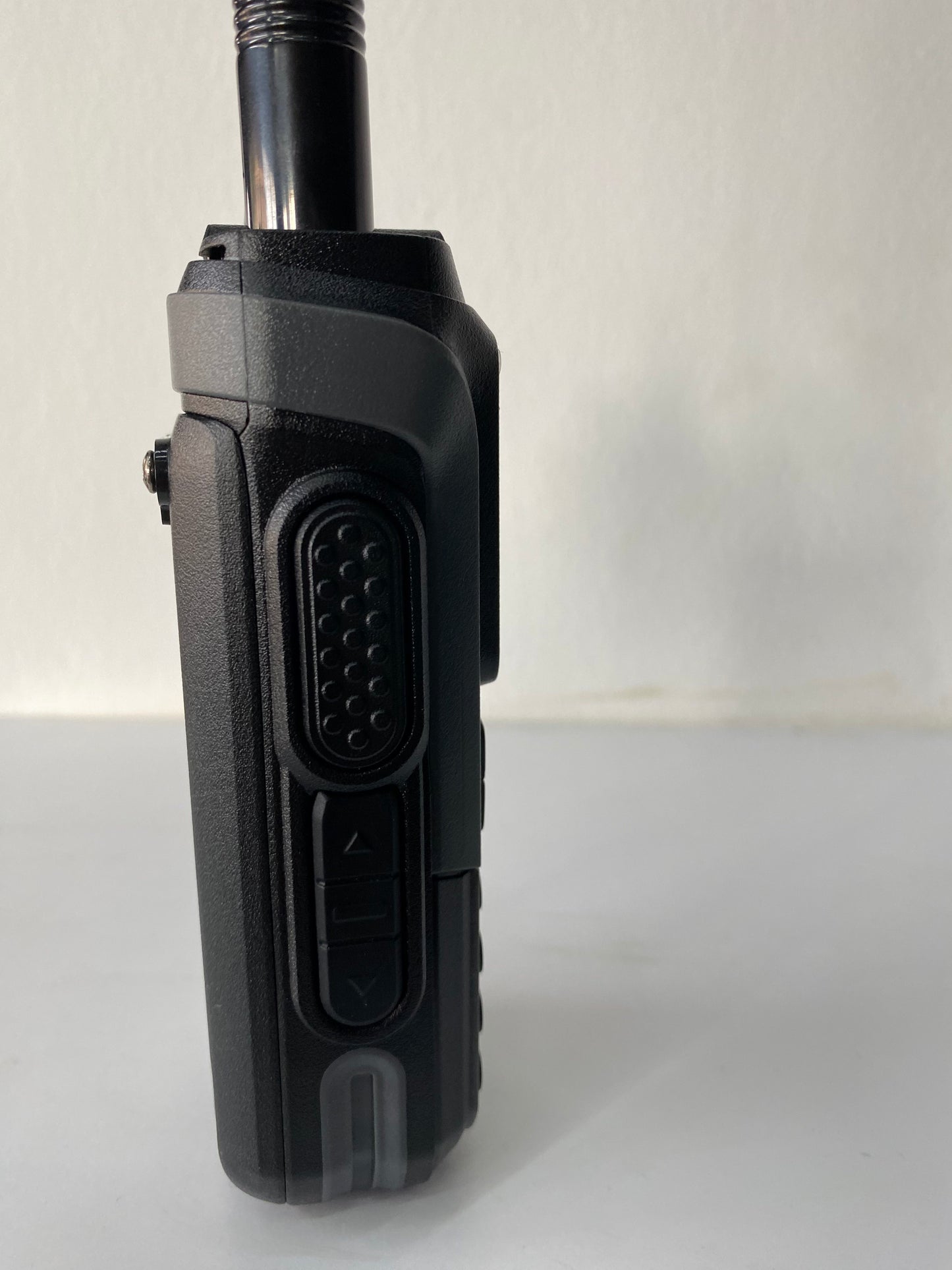 Baofeng UV-21 ProV2 Tri Band Wireless Copy Frequency Walkie Talkie Two Way Radio (Grey)