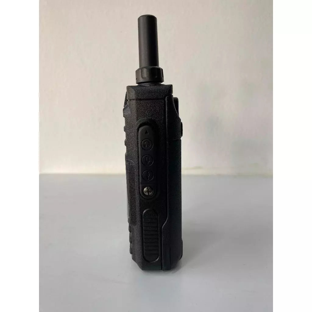 Sarcom Model ZX Zello 4G LTE Walkie Talkie